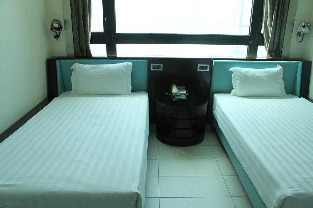 Hong Kong King'S Hotel Екстериор снимка
