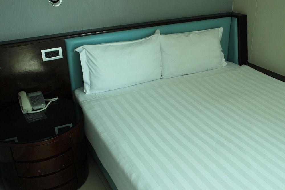 Hong Kong King'S Hotel Екстериор снимка